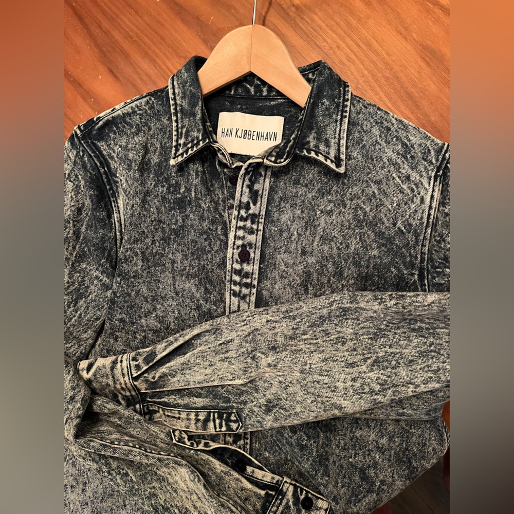 Han Kjobenhavn Acid Wash Jean Shirt size L